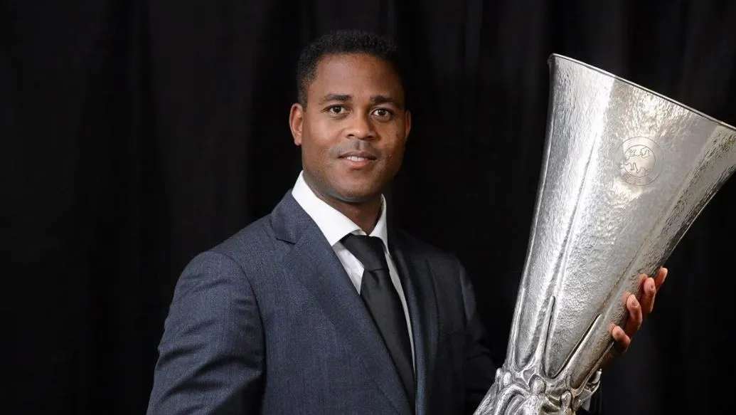 Bukti Patrick Kluivert Belajar! 5 Perubahan Saat Indonesia Menang Lawan Bahrain Dibanding Lawan Australia Patrick Kluivert