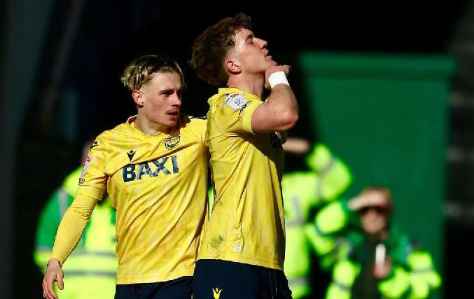 Pemain Oxford United FC Ole Romeny: Perjalanan Karier dan Statistik Terkini Perjalanan karier Ole Romeny serta statistik di Oxford United.