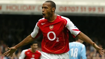 Alasan Sebenarnya Arsenal Jual Thierry Henry ke Barcelona