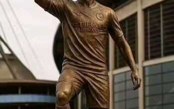 Bukan ke Arab, Kevin De Bruyne Bakal Satu Klub dengan Lionel Messi?