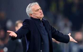 Sanksi Mourinho Dilarang Dampingi Fenerbahce hingga 3 Laga