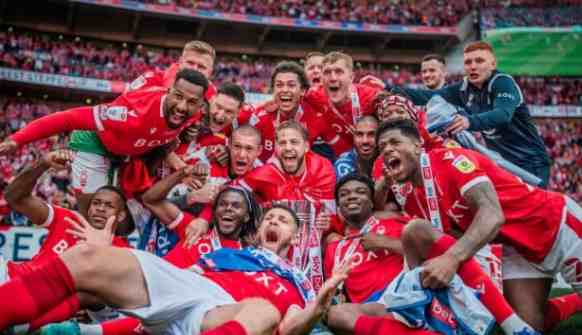 Asal-usul julukan Nottingham Forest dan makna di baliknya.