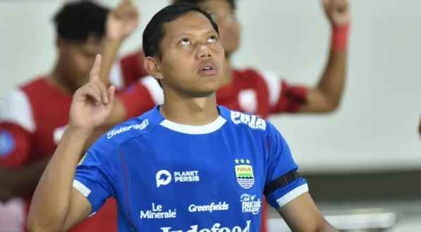 Detail Kontrak Adam Alis Ambisi Besar Bersama Persib Bandung