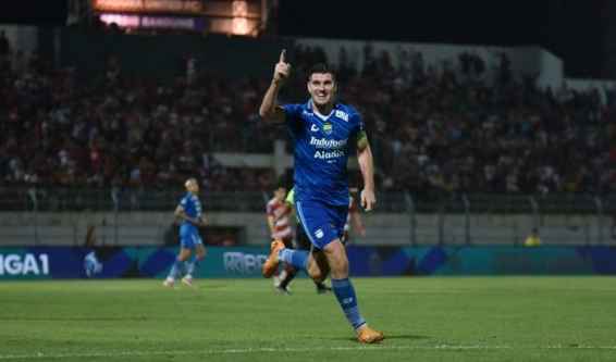 Agama Nick Kuipers Sekarang: Keyakinan di Balik Kesuksesan Karir Keyakinan Nick Kuipers yang Menginspirasi Prestasi di Lapangan