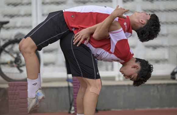 Profil Matthew & Timothy Baker Biodata, agama, & peran di sepak bola global!