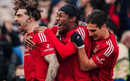 Analisis mendalam statistik Exeter City vs Nottingham.