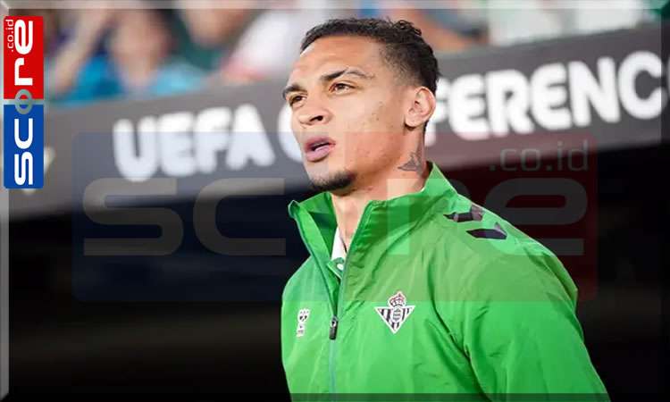 Transfer Antony Bisa Gagal