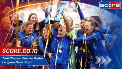 Trofi Chelsea Women