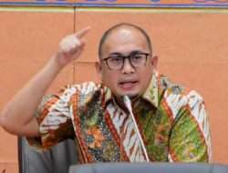 Adu Argumen Andre Rosiade vs Aremania Semakin Meruncing