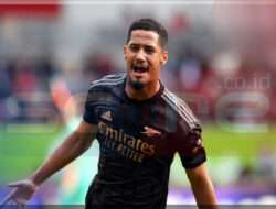 William Saliba: Arsenal Siapkan 2 Draft Kontrak Baru