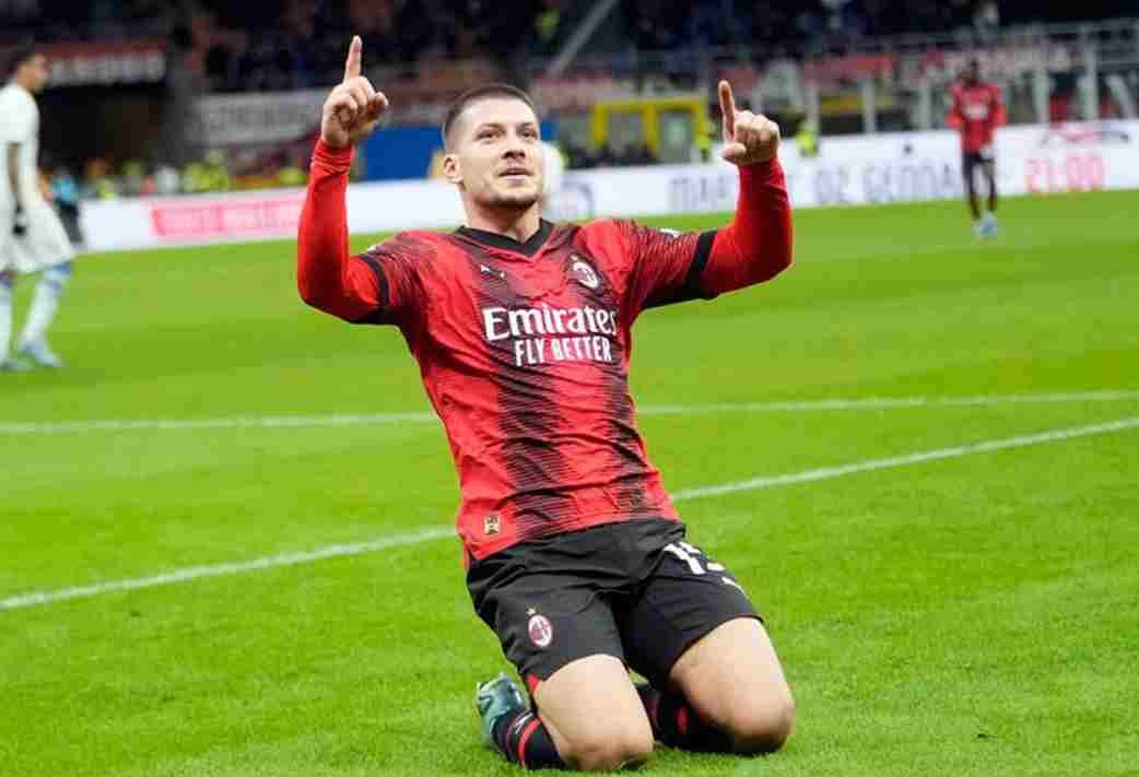 Info Pertandingan Luka Jovic: Jadwal dan Statistik Gol Terbaru Performa Terkini Striker Serbia, Update Gol dan Jadwal Mainnya.