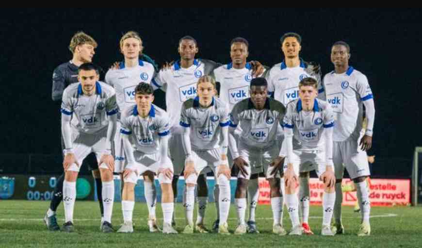 Pemain KAA Gent Daftar Skuad Terbaru Musim 2024/2025 Lengkap Susunan pemain KAA Gent dan profil bintang tim.