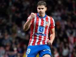 Julian Alvarez Dilirik Barcelona Imbas Atletico Madrid Loyo