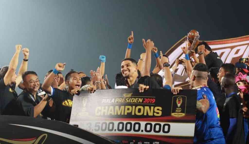 Pemenang Piala Presiden Terbanyak, Siapa Raja Turnamen Ini? Arema FC masih mendominasi, ini daftar peraih juaranya.