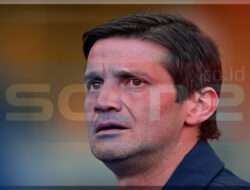 Cristian Chivu Resmi Latih Inter Milan hingga 2027