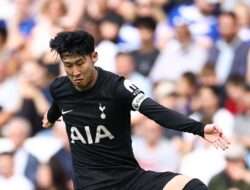 Jumlah Trofi Tottenham Hotspur di Turnamen Major