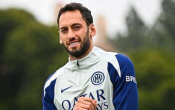 Kendala Finansial Penyebab Transfer Hakan Calhanoglu Kandas di Tengah Jalan