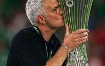 Berapa Laga Kandang Chelsea Kalah 2004-2005? Dan Jumlah Kemenangan?