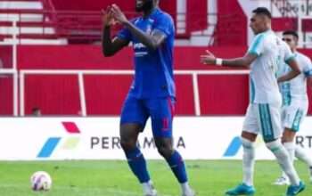 Arema FC Tak Sabar Lawan PSBS Biak di Super League Sambil Rayakan Hari Jadi