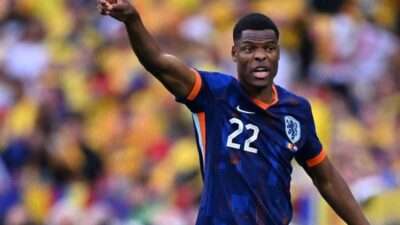 Barcelona Beli Bek Sayap Baru, Waktu Sampai Akhir Juli