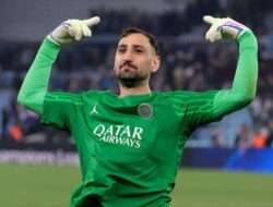 PSG jual Gianluigi Donnarumma, MU Incar Kiper Asal Italia!