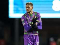 Sang Benteng Baru: Profil Adam Przybek, Gaji dan Kontraknya di Persib