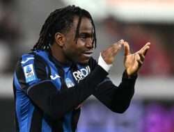 Tak Ada Titik Temu Ademola Lookman, Angka Bisa Dinego tapi Arah Transfer Sulit Diubah