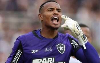 Kiper Botafogo Dilirik MU Setelah Tampil Apik di Piala Antarklub 2025