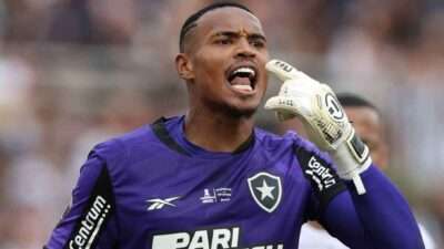 Kiper Botafogo dilirik MU
