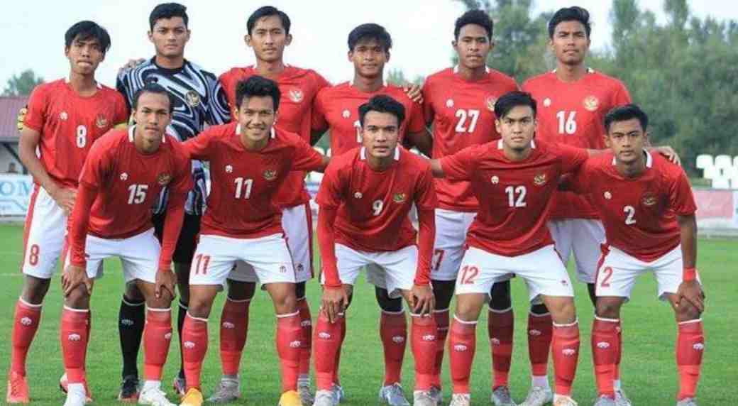 Umur Pemain Timnas Indonesia Senior di Skuad Terbaru 2025 Daftar umur pemain Timnas Indonesia senior terbaru 2025
