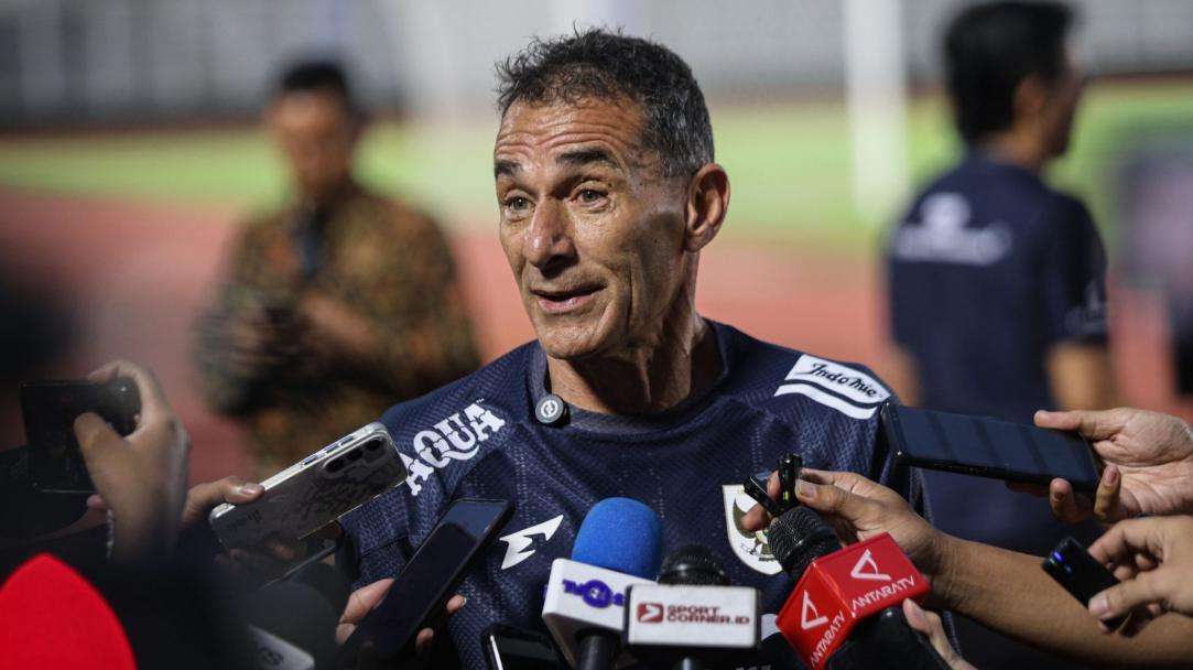 Taktik gerald vanenburg tanpa arkhan fikri Strategi pelatih Belanda untuk mengatasi absennya Arkhan Fikri.