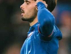 Chelsea Lepas Dewsbury-Hall ke Everton dengan Diskon 50%