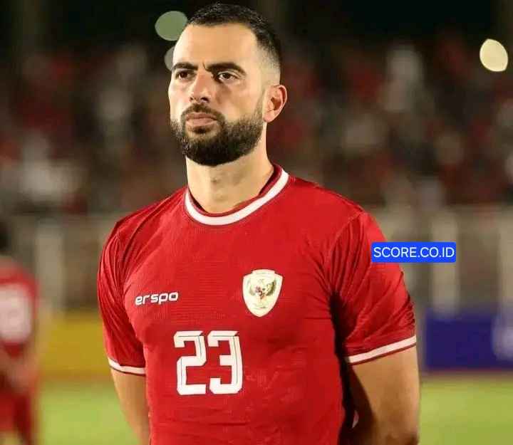 Thom Haye ke Peraib, Jordi Amat Ikut Nimbrung