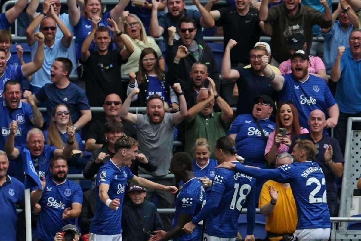 Prediksi Skor Everton vs Mansfield