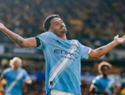 Gaya Main Tijani Reijnders jadi Sorotan, Ini Komentar Sang Legenda Inggris