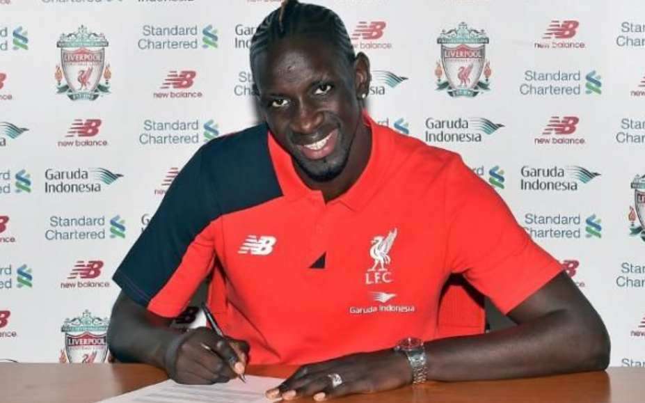 Bek Liverpool Dulu vs Sekarang: Siapa Lebih Tangguh? Perbandingan bek Liverpool Dulu lebih kuat atau sekarang