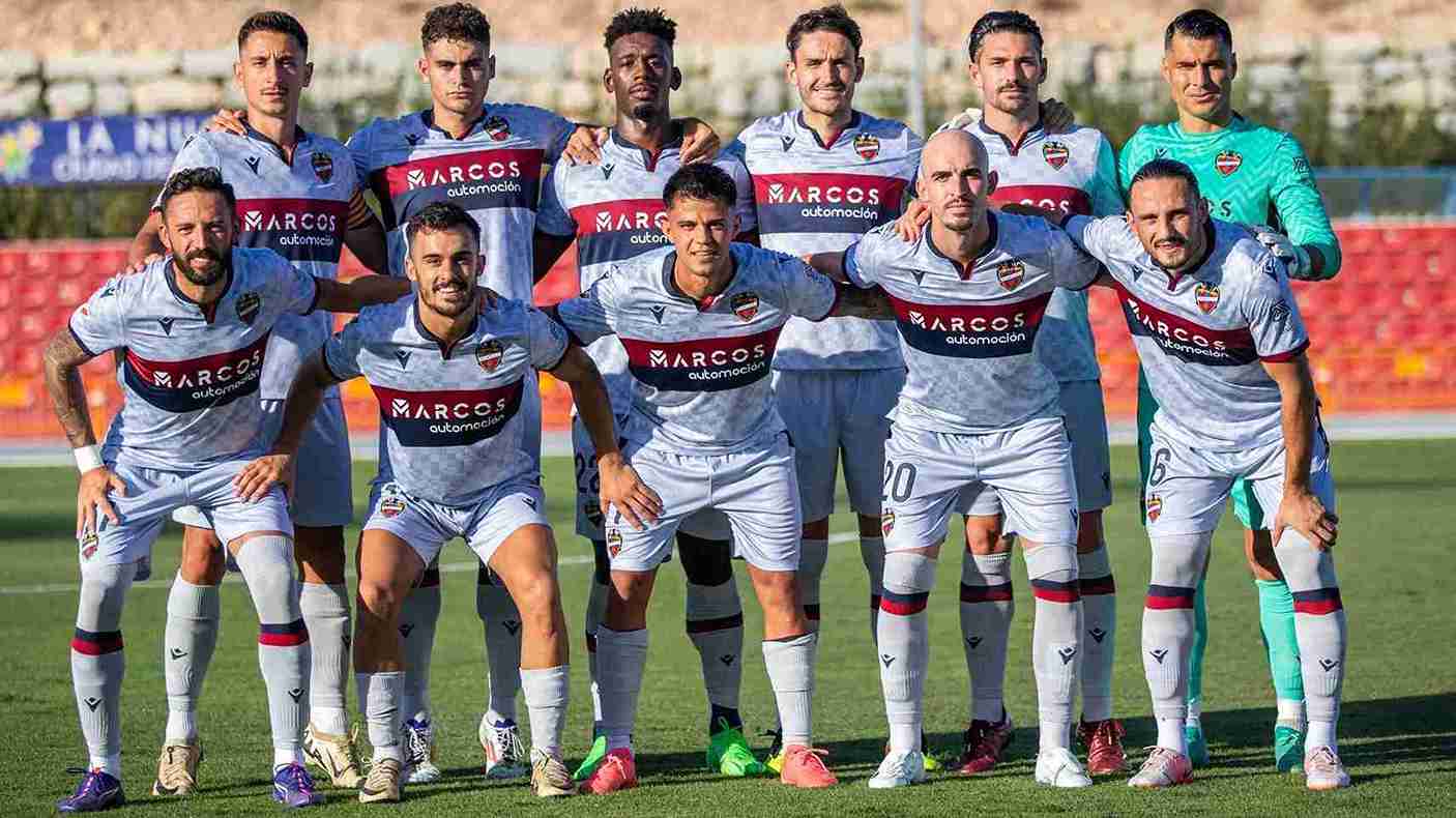 Prediksi skor CD Alaves vs Levante