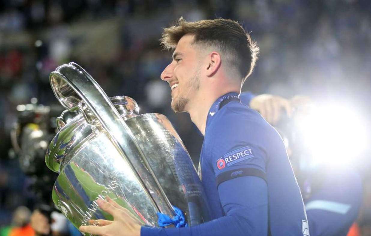 Trofi Mason Mount: Semua Gelar Individu & Tim, Update 2025 Semua Trofi Mason Mount Gelar Individu dan Tim 2025