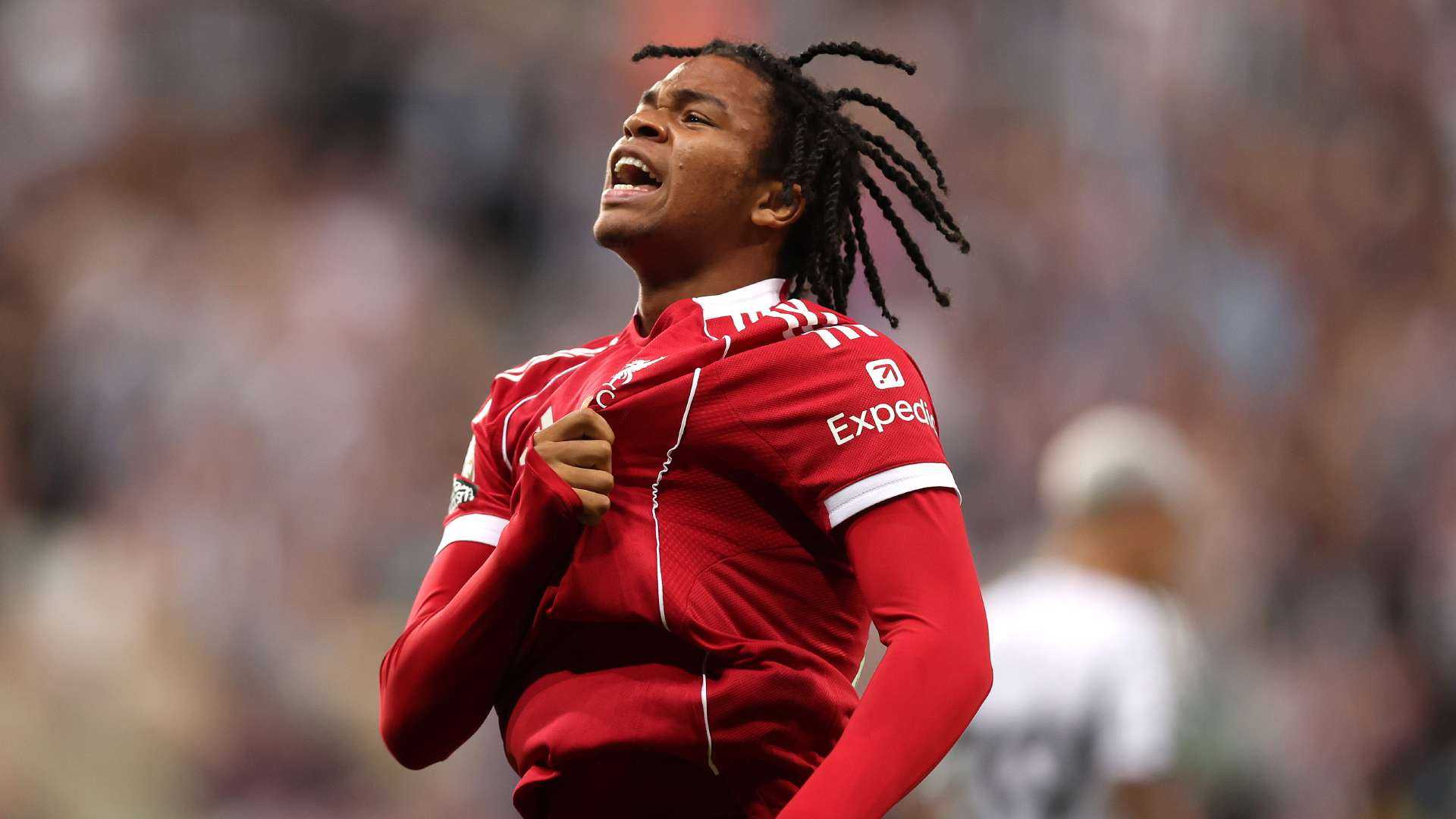 Larangan Rio Ngumoha Masuk Ruang Ganti