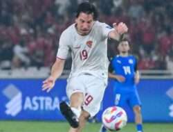 Thom Haye Tolak Salaman Pemain Lawan jadi Sorotan, Apa Penyebabnya?