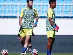 Gagal Raih Poin di Pekan 5, Posisi Arema Aman dan Tak Berubah