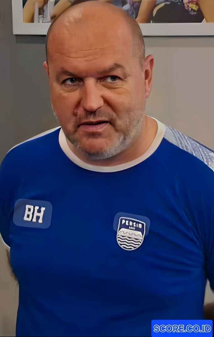 Bojan Hodak Alihkan Tujuan Lawan Arema FC