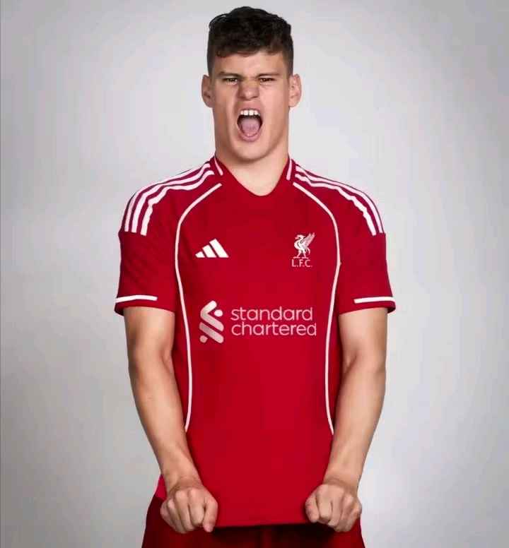 5 LB Terbaik Saat Ini ( Bek Kiri ), No. 1 yang Serba Bisa pertama kerkez