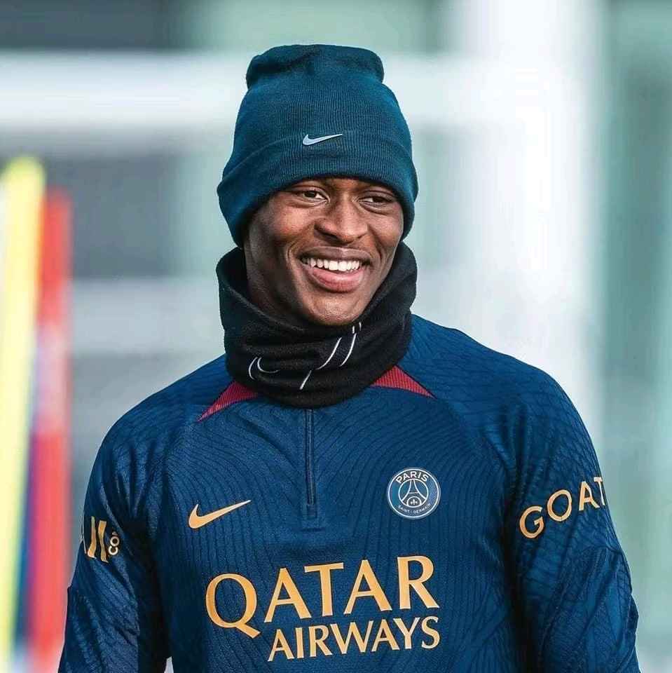 5 LB Terbaik Saat Ini ( Bek Kiri ), No. 1 yang Serba Bisa Nuno Mendes juga termasuk bek kiri terbaik saat ini