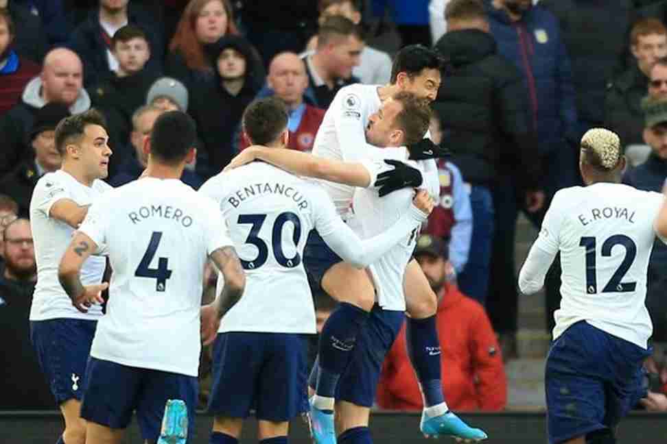 Prediksi Skor Brighton vs Tottenham