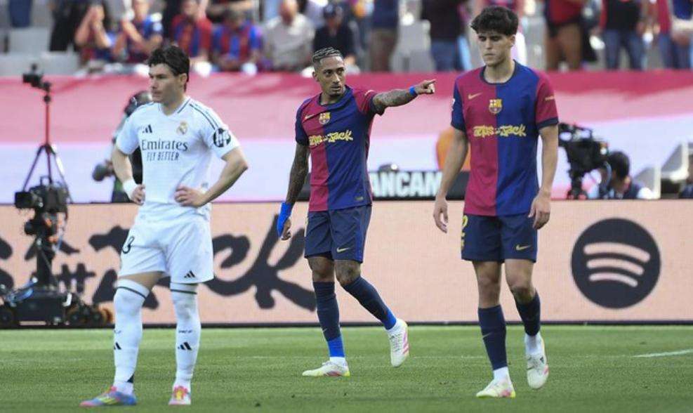 Klasemen Barcelona vs Real Madrid Head to Head & Peringkat 2025 Cek perolehan poin dan rekor pertemuan terakhir mereka.