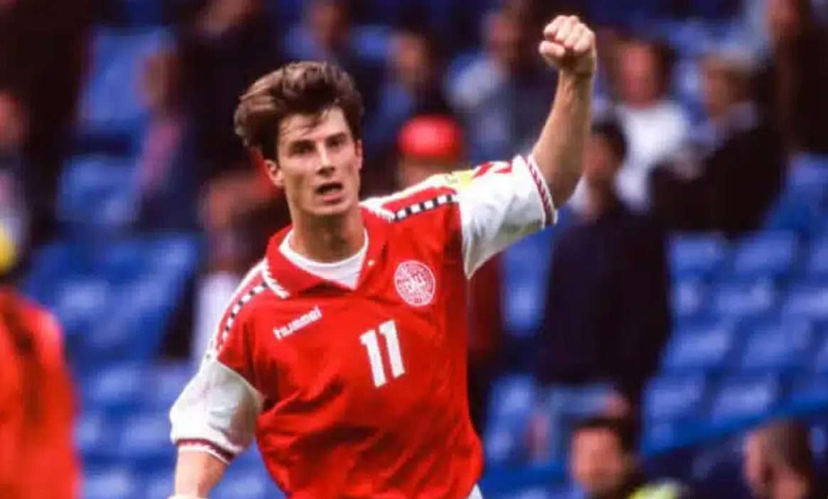 Pemain Bola Denmark Terkenal Sepanjang Masa & Saat Ini Daftar pemain bola Denmark legendaris hingga bintang masa kini