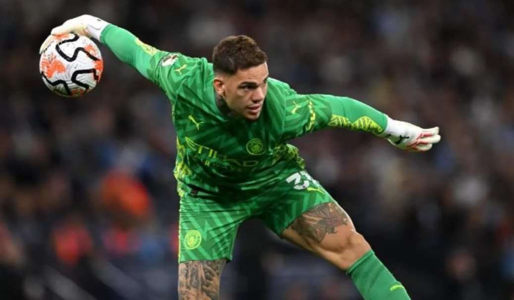 Kiper dengan Assist Terbanyak, 10 Nama yang Mengejutkan Kiper berbakat dengan assist terbanyak sepanjang masa