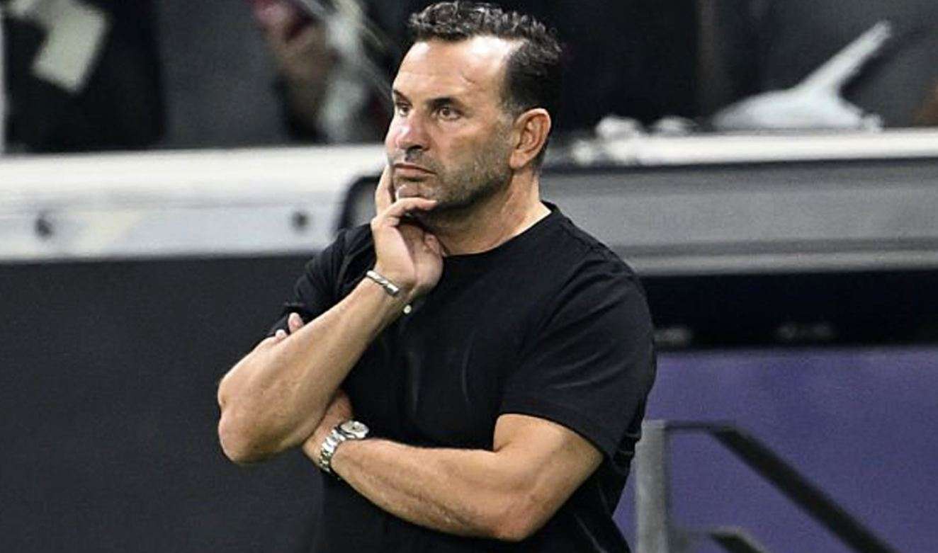 Jejak Karir Okan Buruk: Semua Tim yang Dilatih dari Awal Hingga Juara Turki Perjalanan karir dan filosofi taktik sang manajer top.