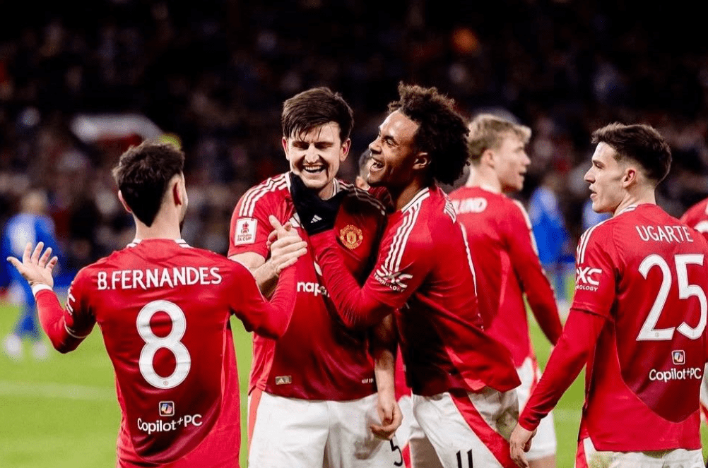 Siapa Termahal? Gaji Pemain Manchester United dalam Rupiah Musim 2025/2026 Rincian pendapatan mingguan dan tahunan pemain MU.